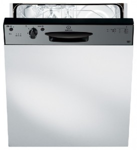 食器洗い機 Indesit DPG 15 IX 写真 レビュー