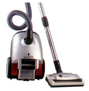 Vacuum Cleaner LG V-C6683HTU Photo review