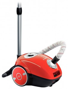 Vacuum Cleaner Bosch BGL35MOVE15 Photo review