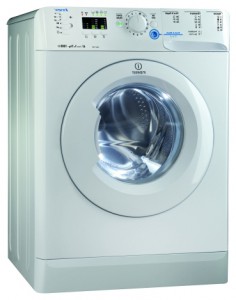 Máquina de lavar Indesit XWA 71051 W Foto reveja