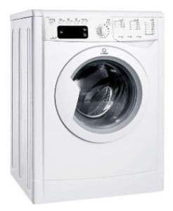 çamaşır makinesi Indesit IWE 71082 fotoğraf gözden geçirmek