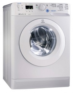洗濯機 Indesit XWSA 61051 WWG 写真 レビュー